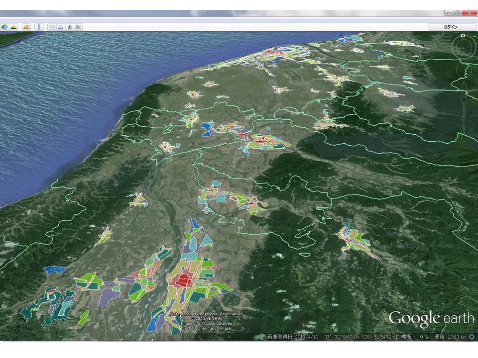 図２ Google earth 上に表示した都市計画規制情報（新潟県鳥瞰）
